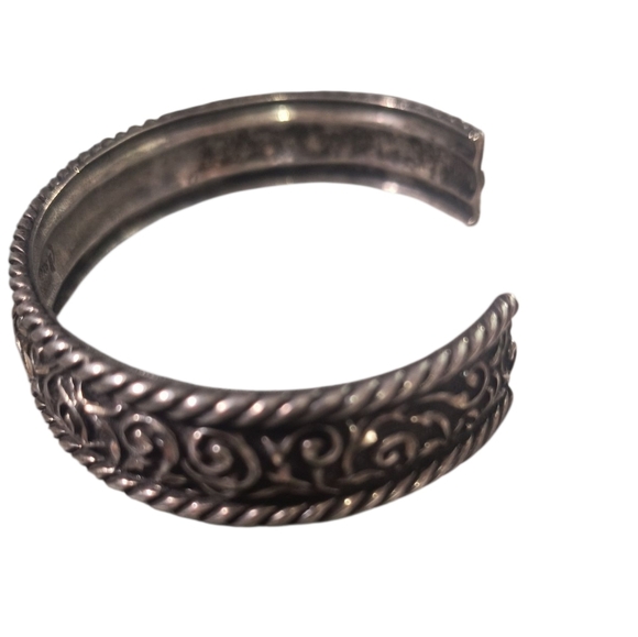 Carolyn Pollack Relios Sterling Silver Scroll Motif Cuff Bracelet - Picture 6 of 10